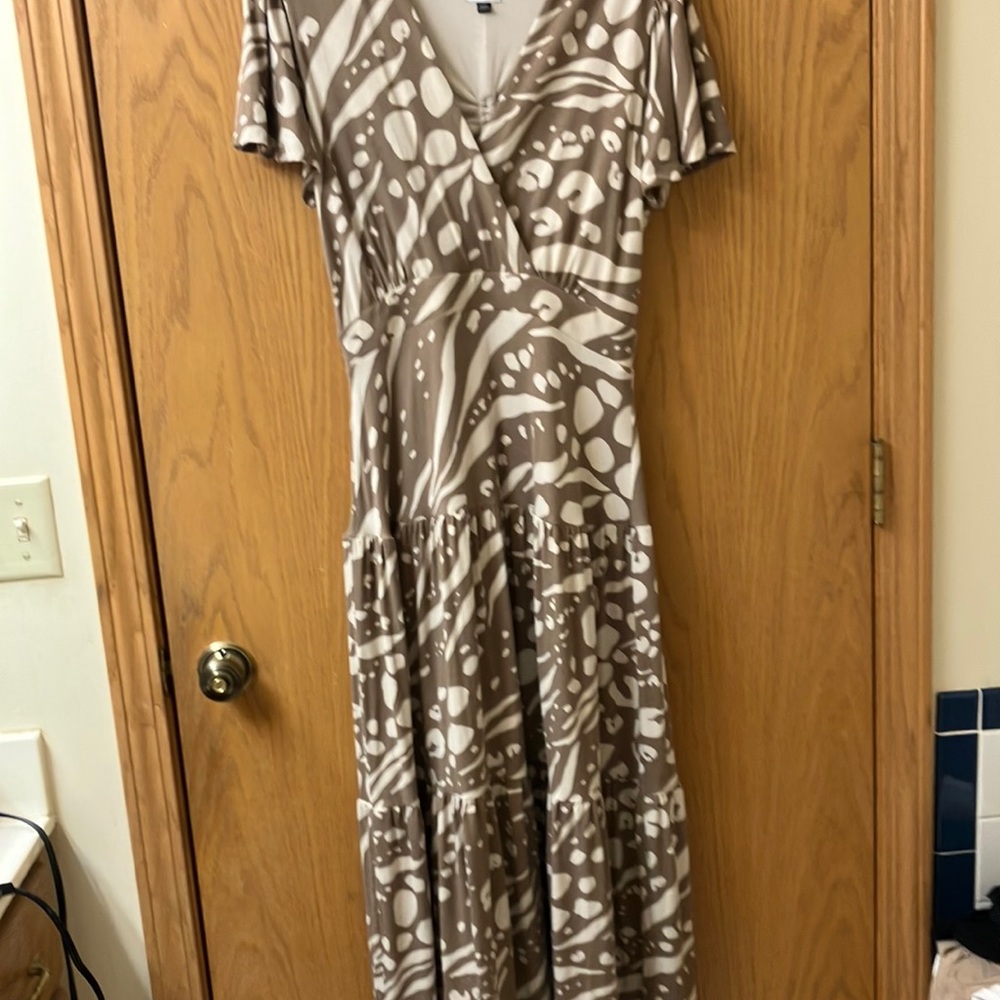 Cabi Brown Patterned Dress size medium - Picture 2 of 6